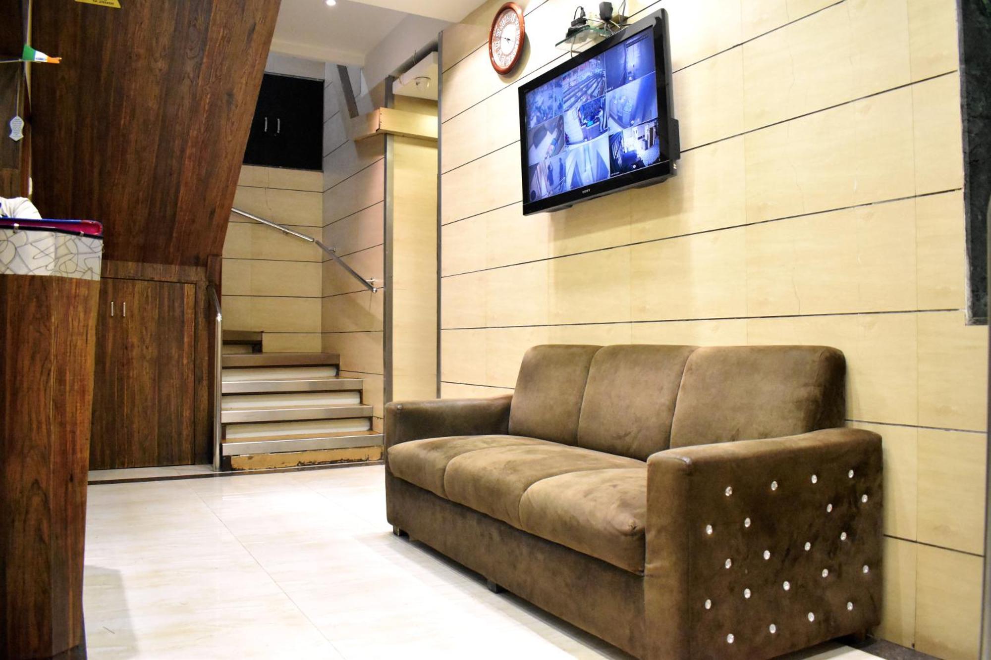 Sc Kamal Hotel Bombaj